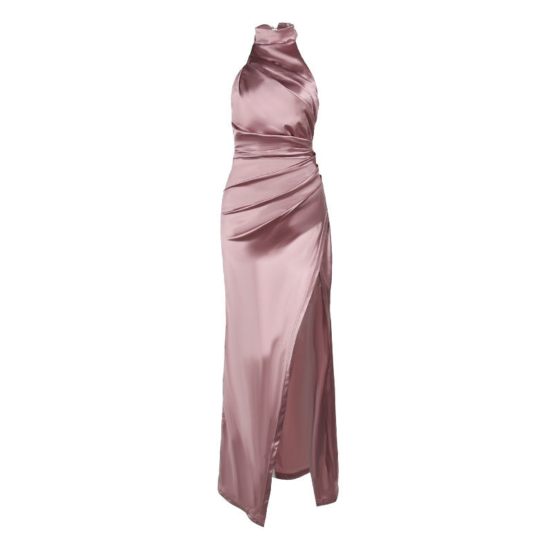 Yasmina® | Robe Odessa en satin avec décolleté dos nu et ouverture sur le devant