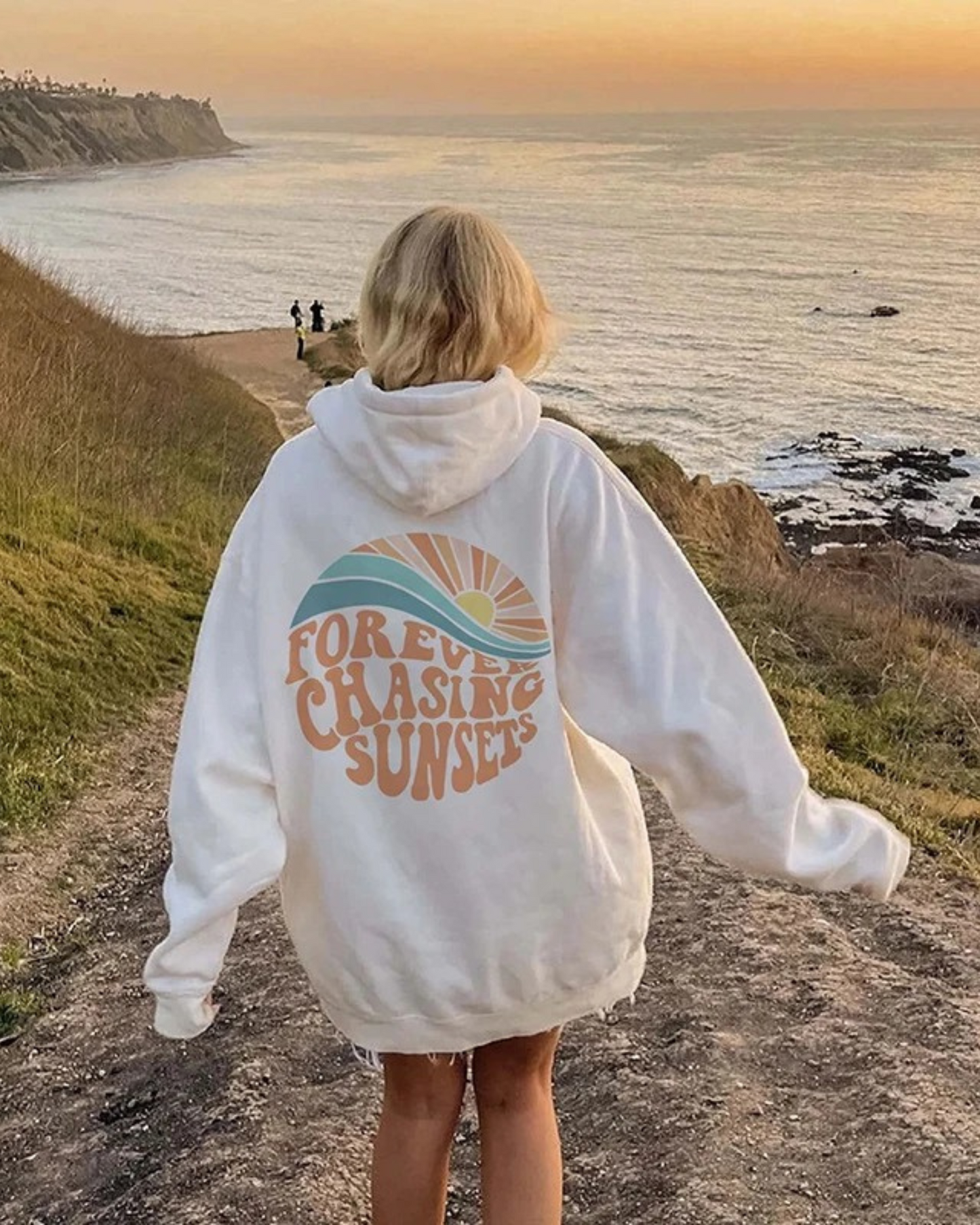 Tirza® | Sweat à capuche élégant « Forever Chasing Sunsets »